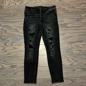 12 Short black American Eagle High-rise jegging